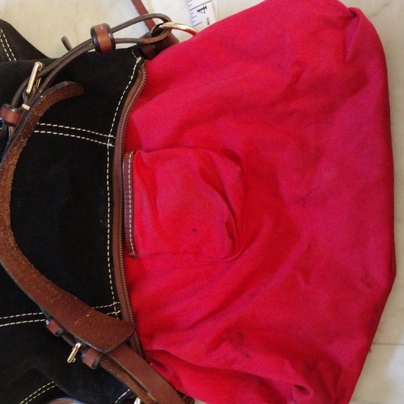 Dooney & Bourke purse. - Picture 10 of 16